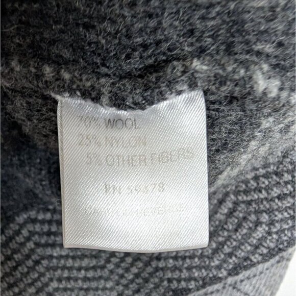 A Ida Cardigan Womens Size Large Gray Wool Blend Made in Italy 2 Button Sweater - Picture 6 of 11